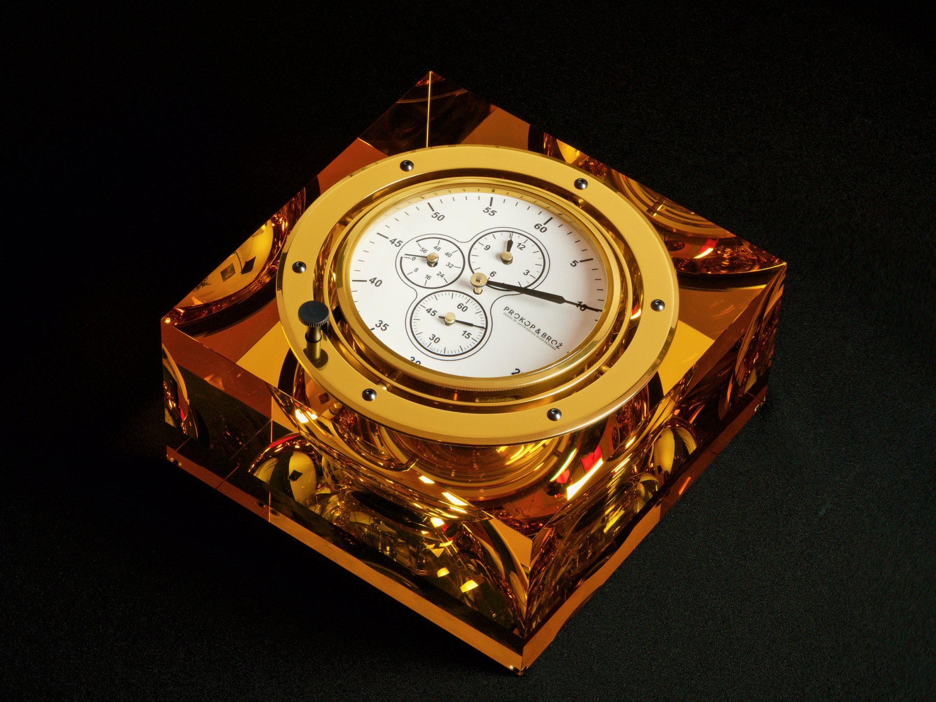 Chronometr No. 1 - Gold